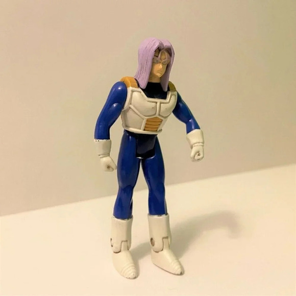 Vintage 2001 Dragon Ball Z Teen Trunks Saiyan Armor Action Figure by Irwin 3.5" - Picture 3 of 9